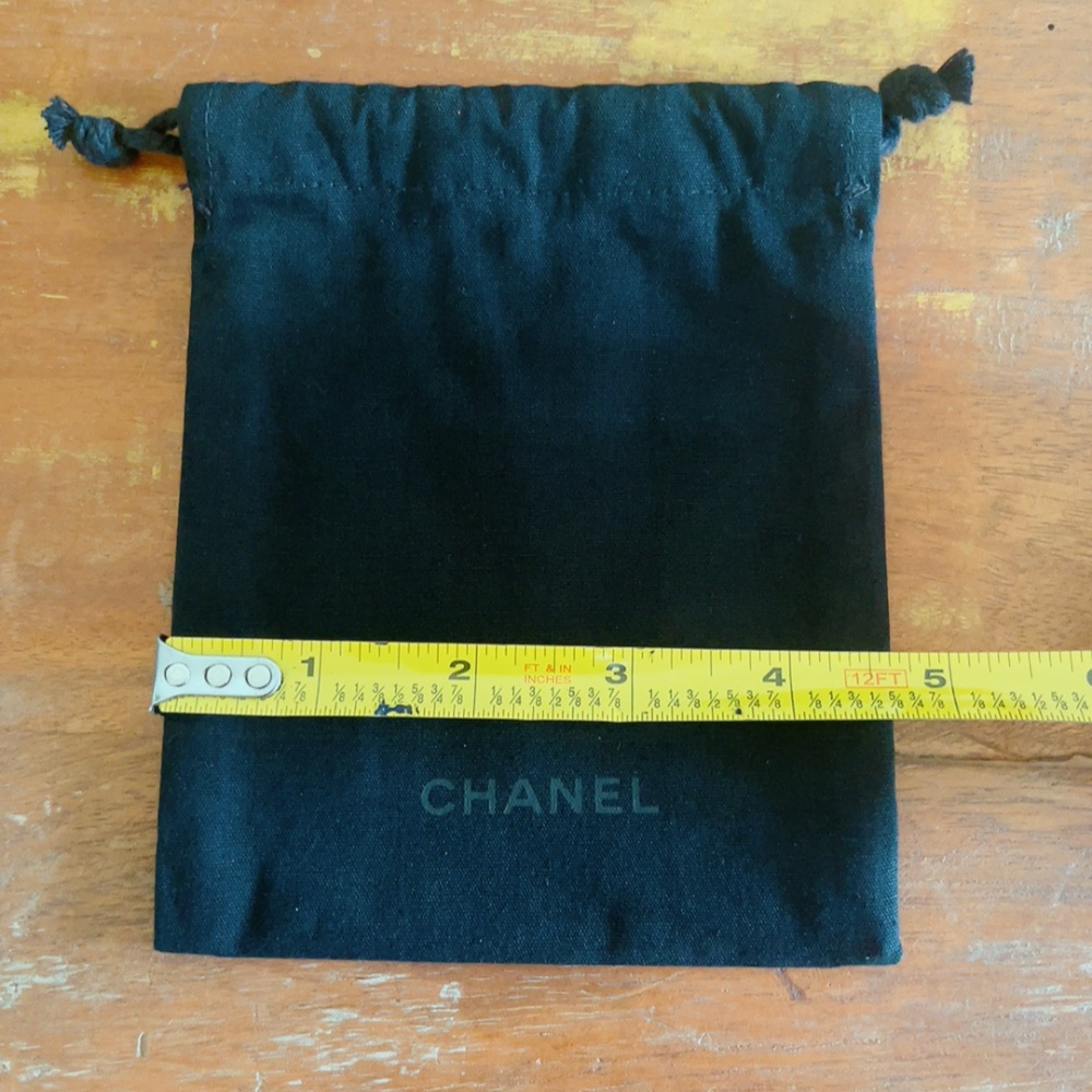 Chanel drawstring pouch - Picture 5 of 5